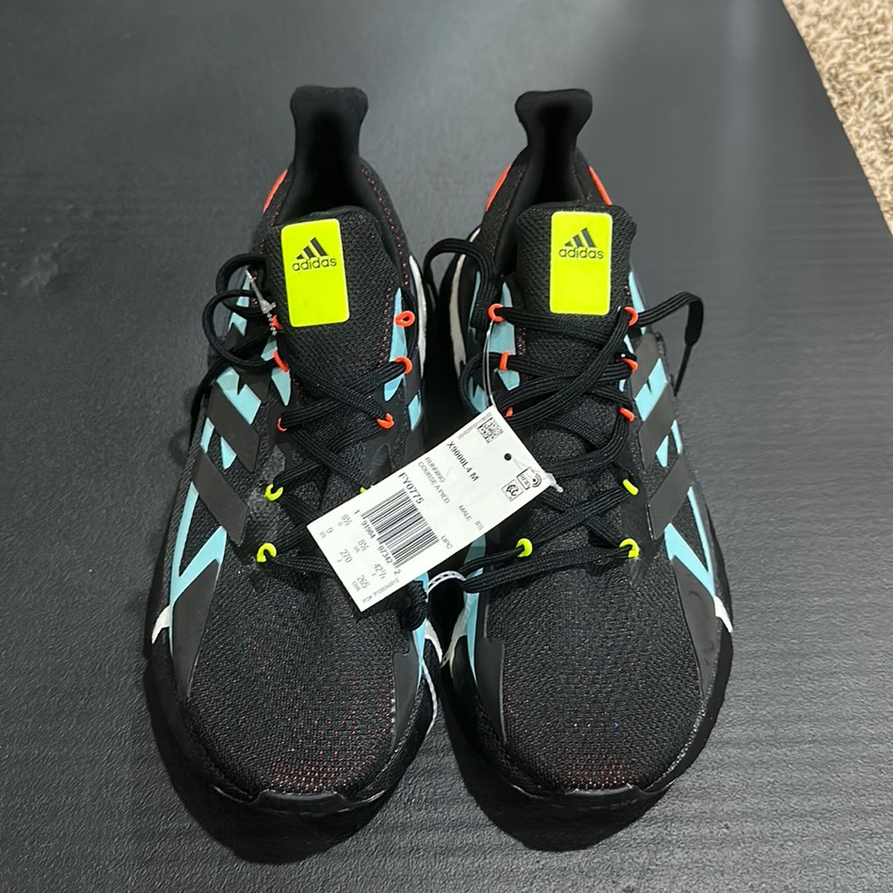 Adidas running course a Pied x90000l4 M size 9. No Box
